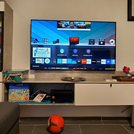 Appt Cosy Entier Avec Piscine Apartment